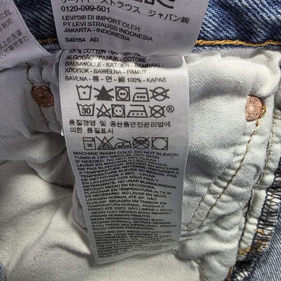 Levis 501 Jeans Mens 40x30 Blue Button Fly Straight Leg Denim Medium Wash - Picture 10 of 11